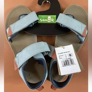 Sanuk Cosmic Waves H2O Womens sandal in color Jade size 6